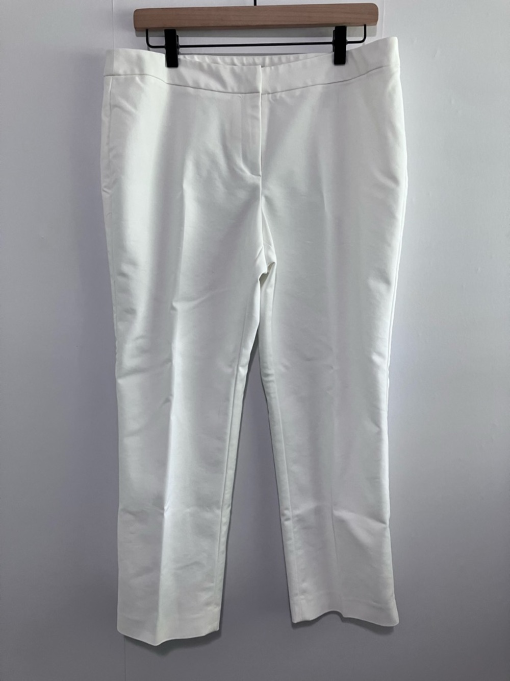 Prive Mode White Cropped Pants Size 12
